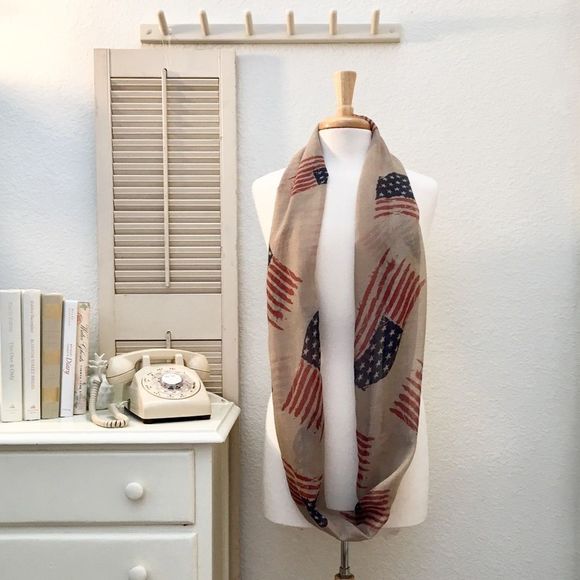 American Flag Print Gauzy Polyester Infinity Scarf - Picture 2 of 4